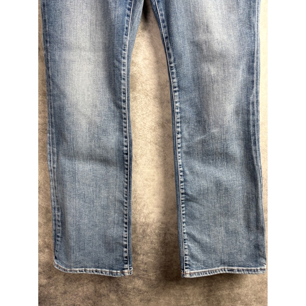 Lucky Brand Denim Women's Sweet Mid-Rise Boot Cut Jeans Size 6/28 - Picture 3 of 9